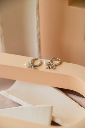 925 Sterling Silver - Carwyn Huggies in silver