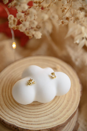 Ixora Studs