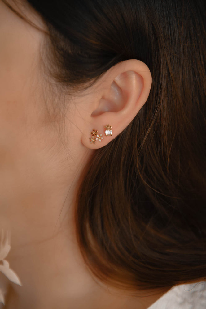 Ixora Studs