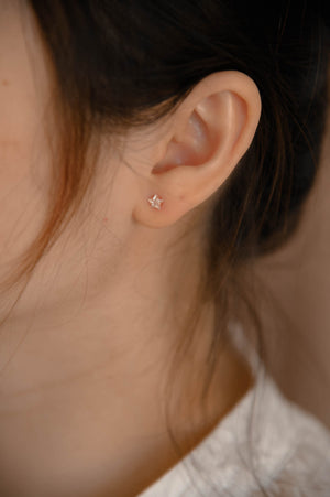 Arista Mini Studs