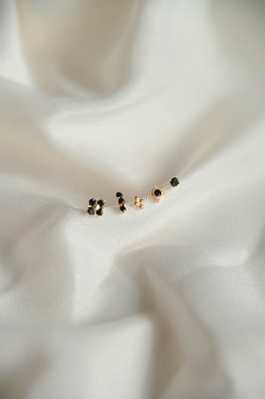 Black Beau Studs (5 studs set)