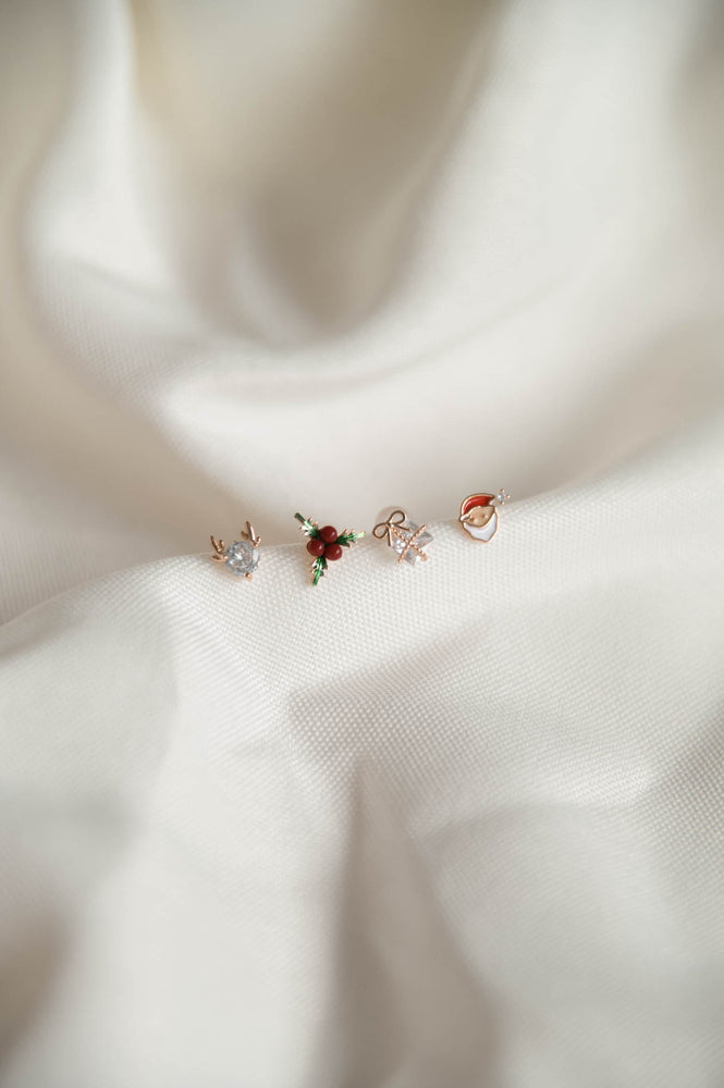 Oh Jolly Studs (4 studs set)
