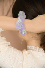 Dreamy Scrunchie in purple