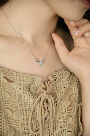 Merry Deer Necklace