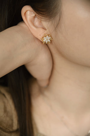 Lumi Studs