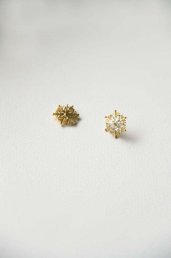 Lumi Studs