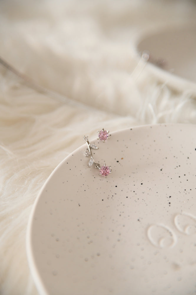Aella Mismatched Earrings