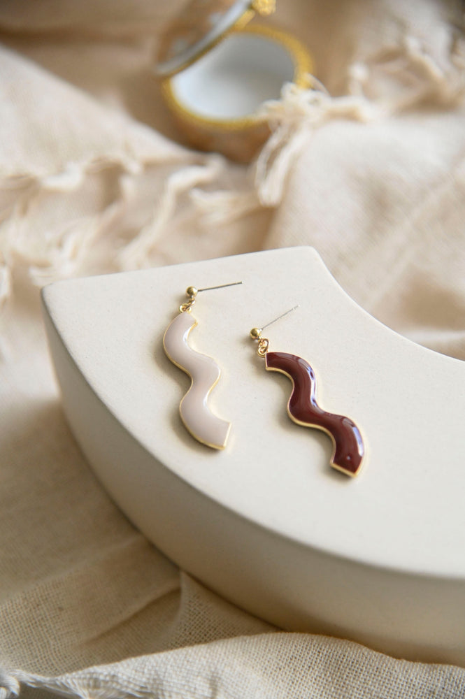 Gal Abstract Earrings
