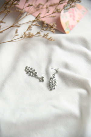 Lilo Leaves Drops in silver