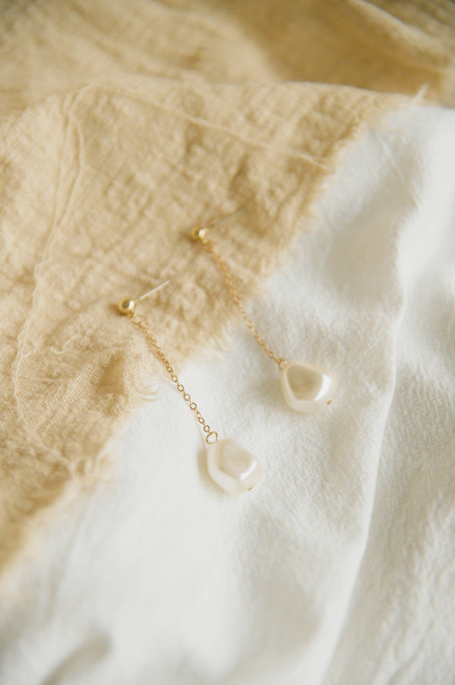 Kensington Pearl Earrings