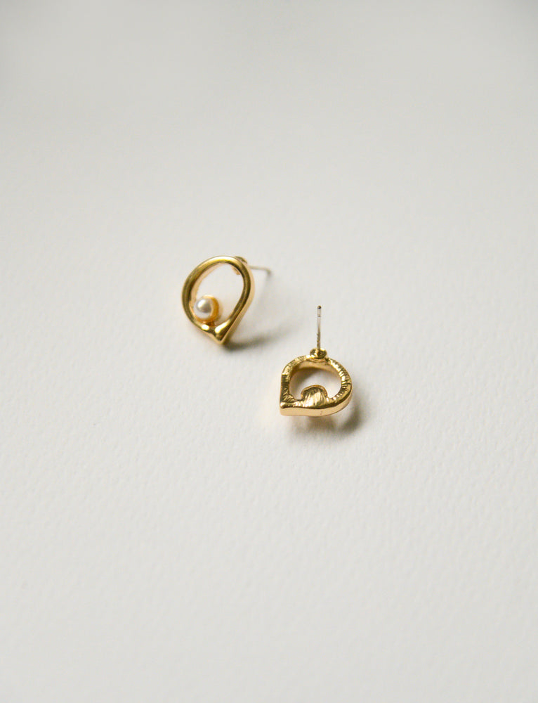 Abella Studs