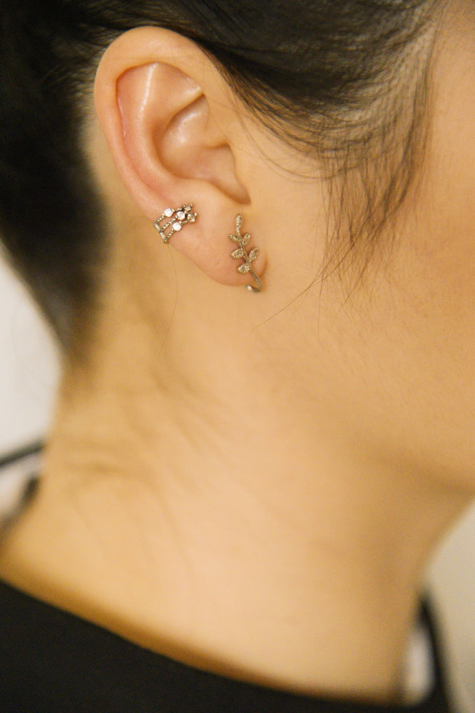 The Twinkle Earcuff