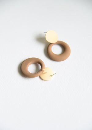 Andromeda Earrings in neutral