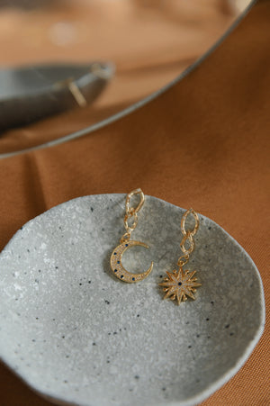 Alula Mismatched Earrings