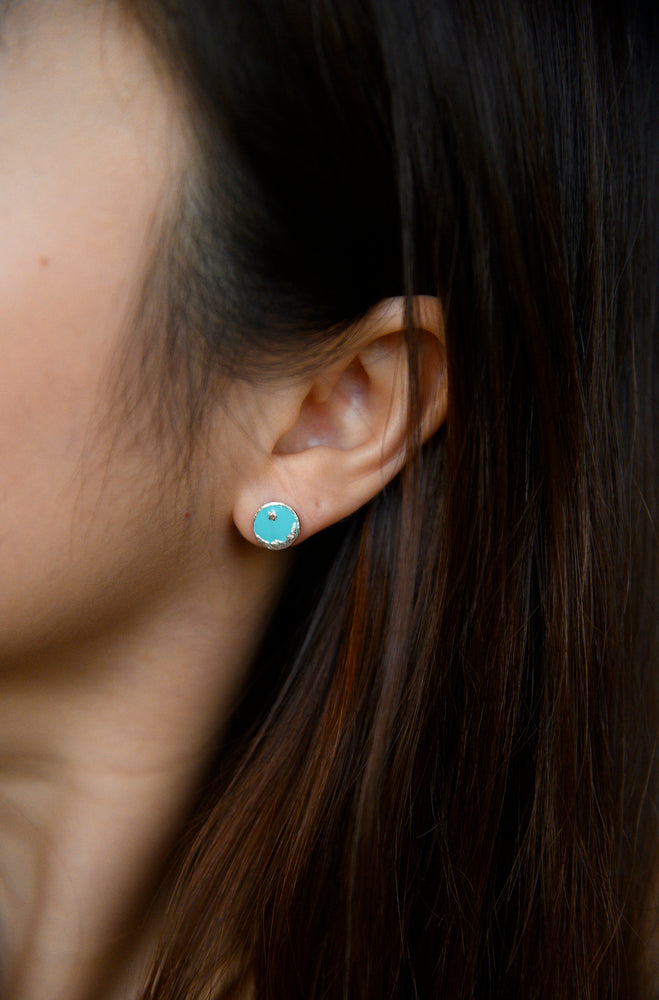 Ceilo Studs