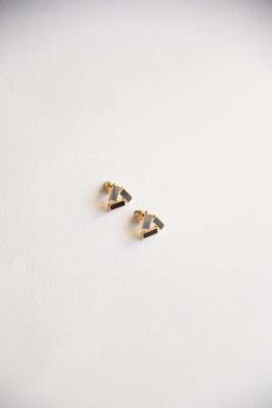 Eila Studs