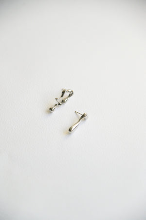 Havana Mismatched Earrings in silver