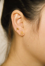 Duo Star Earcuff
