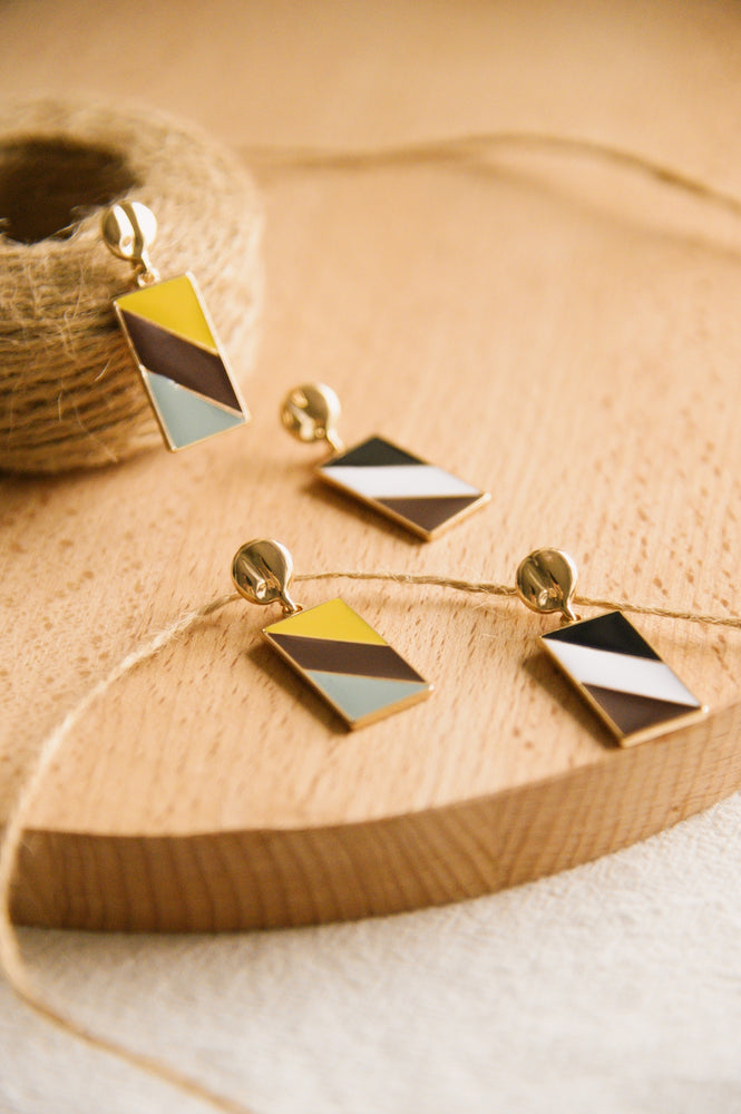 The Palette Earrings in hue