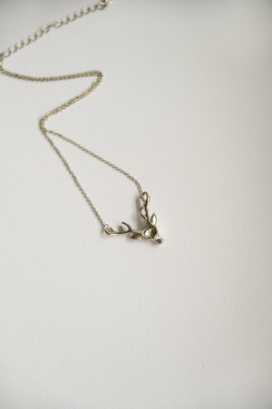 Clyde Necklace in silver