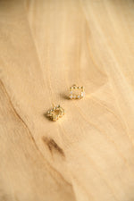 Aura Studs
