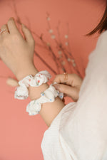 Poppy Scrunchie in blueberry
